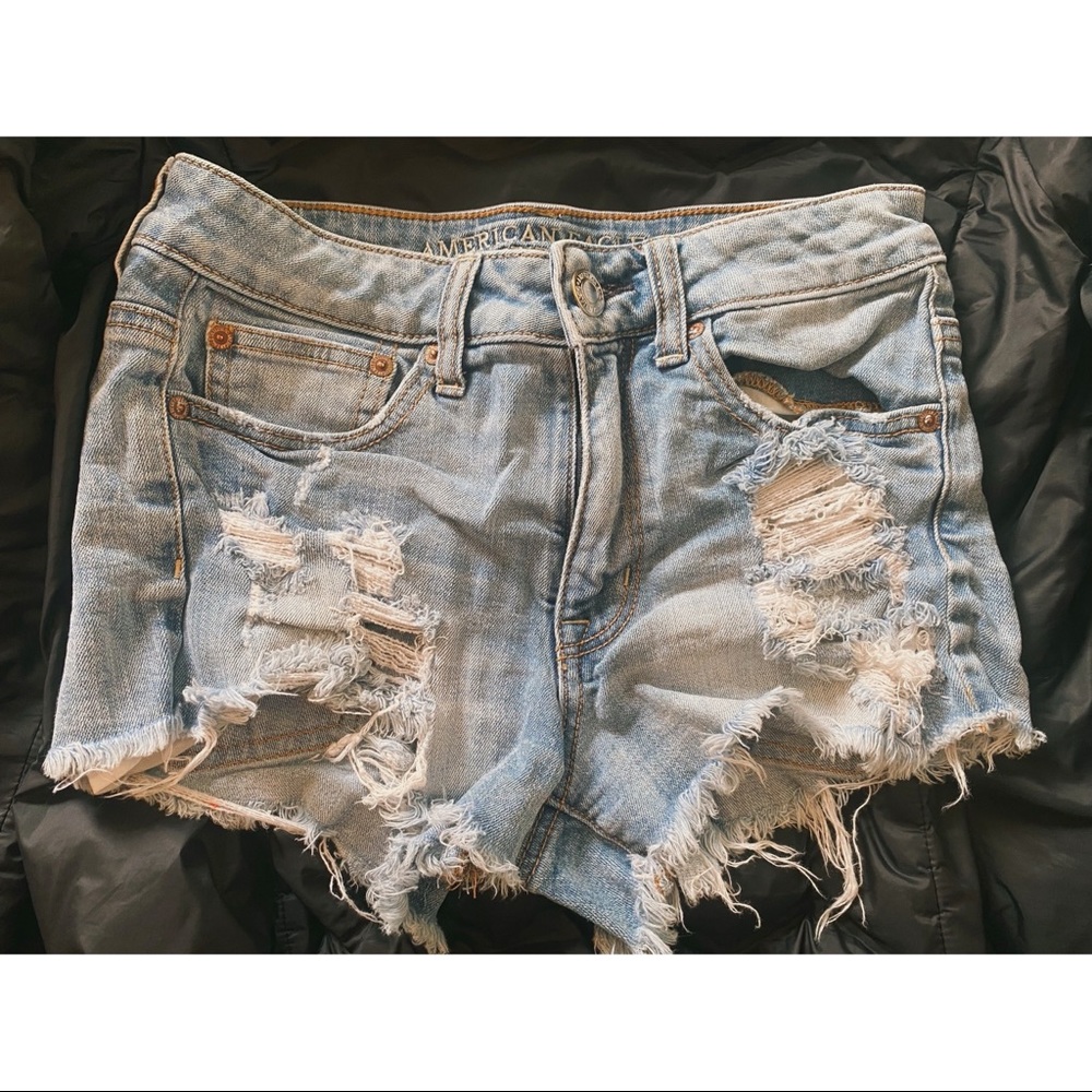 Distressed jean short shorts